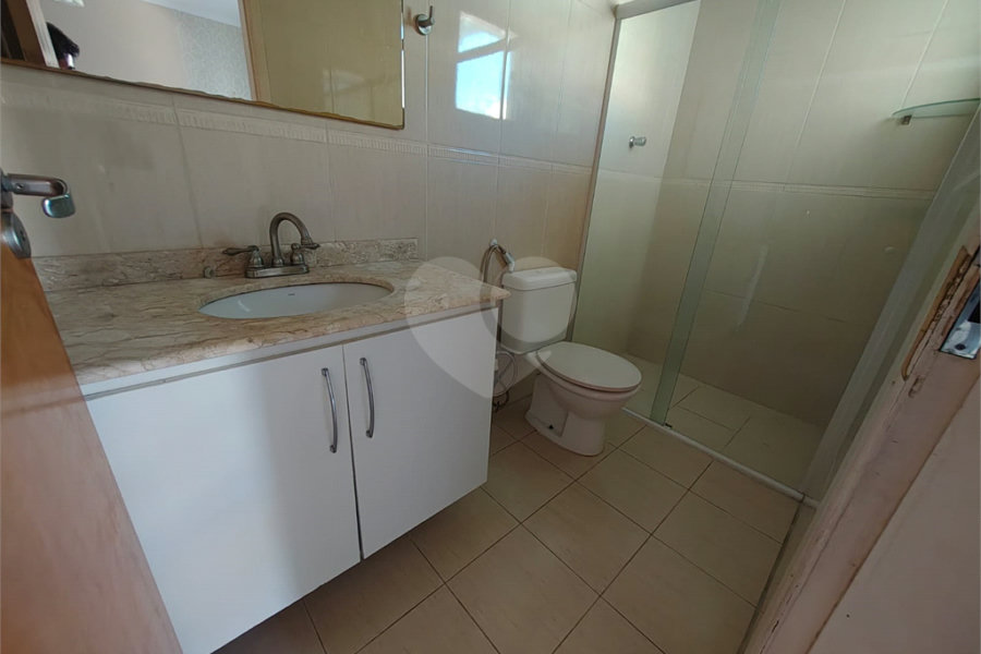 Sobrado à venda com 3 quartos, sendo 1 suíte, em Vila Guilherme, São Paulo, SP