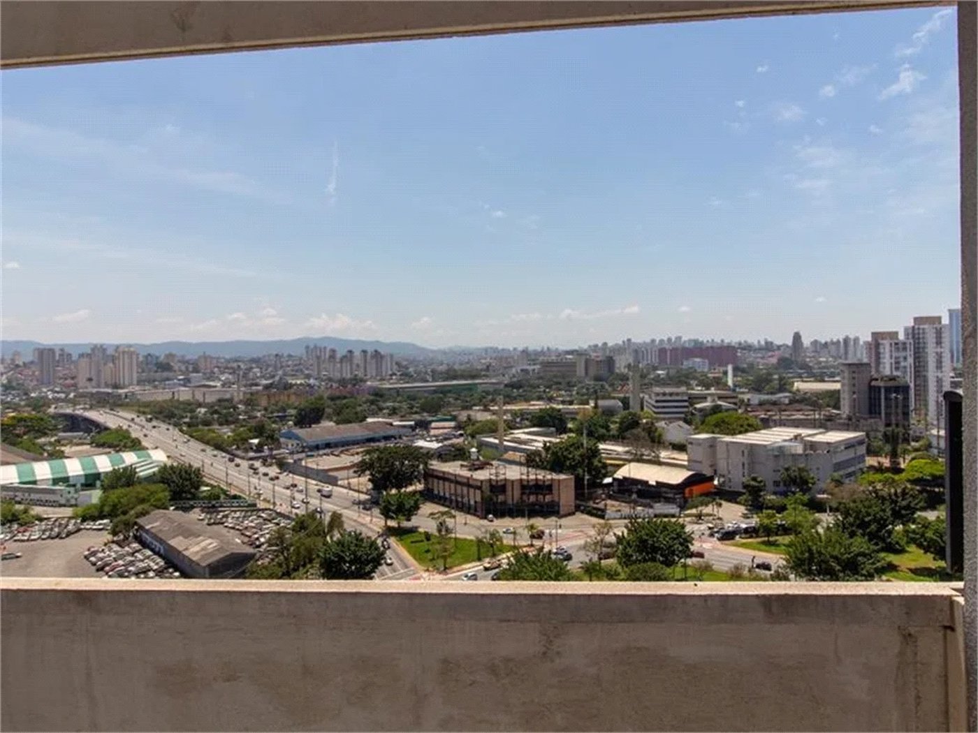 Apartamento à venda ou para alugar com 2 quartos, sendo 1 suíte,  em Água Branca, São Paulo, SP