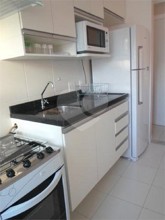 Apartamento para alugar com 2 quartos em Parque Reboucas, São Paulo, SP