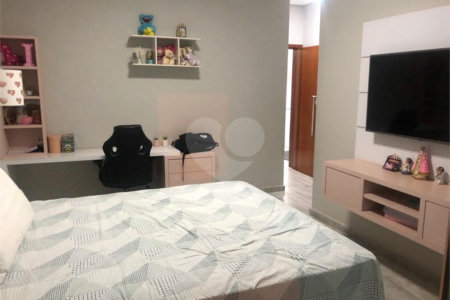 Casa à venda com 3 suítes no condomínio Vila do Bosque, Sorocaba - SP