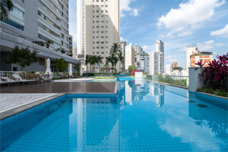 Apartamento à venda com 3 suítes em Sumarezinho, São Paulo, SP