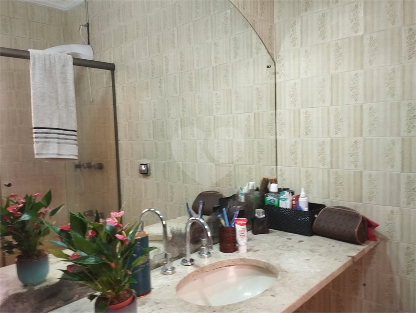 Sobrado à venda com 3 quartos, sendo 1 suíte, em Parada Inglesa, São Paulo, SP
