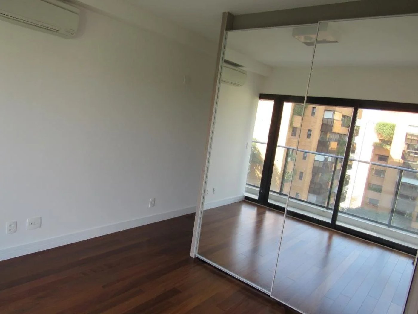 Apartamento à venda com 2 suítes em Vila Progredior, São Paulo, SP