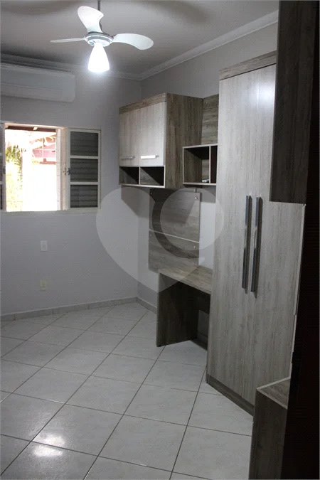 Casa à venda ou para alugar com 2 quartos em Jardim Santa Helena, Valinhos, SP