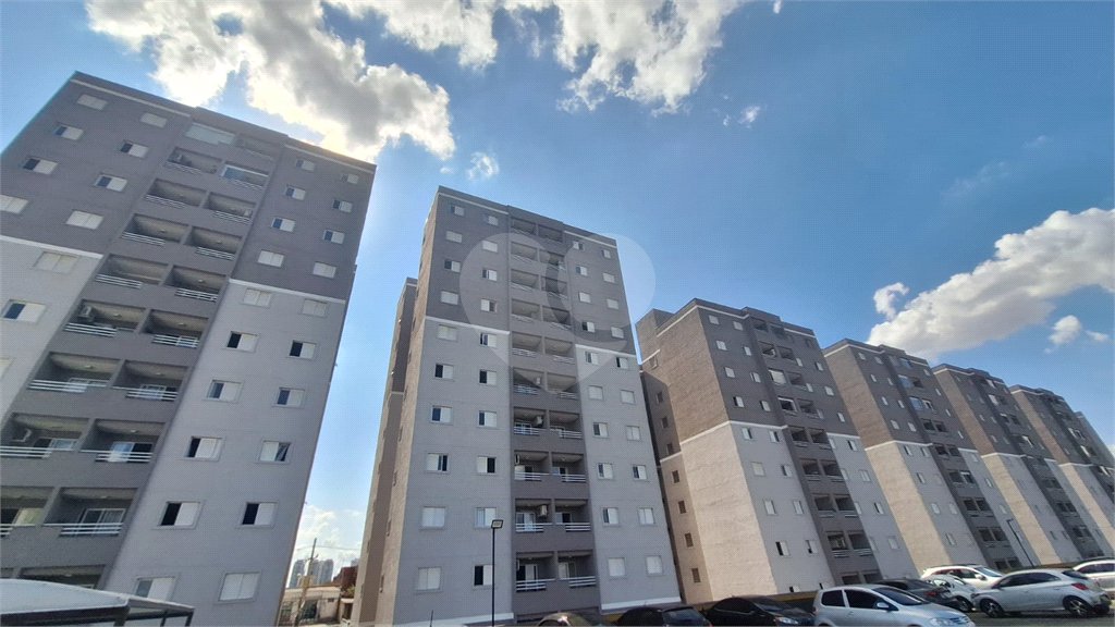 Apartamento à venda com 2 quartos, sendo 1 suíte,  em Parque Bela Vista, Votorantim, SP