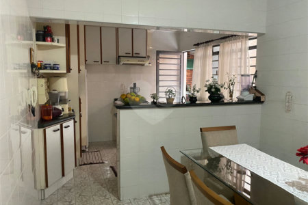 Casa à venda com 3 quartos, sendo 1 suíte, em Jardim Pacaembu, Jundiaí, SP
