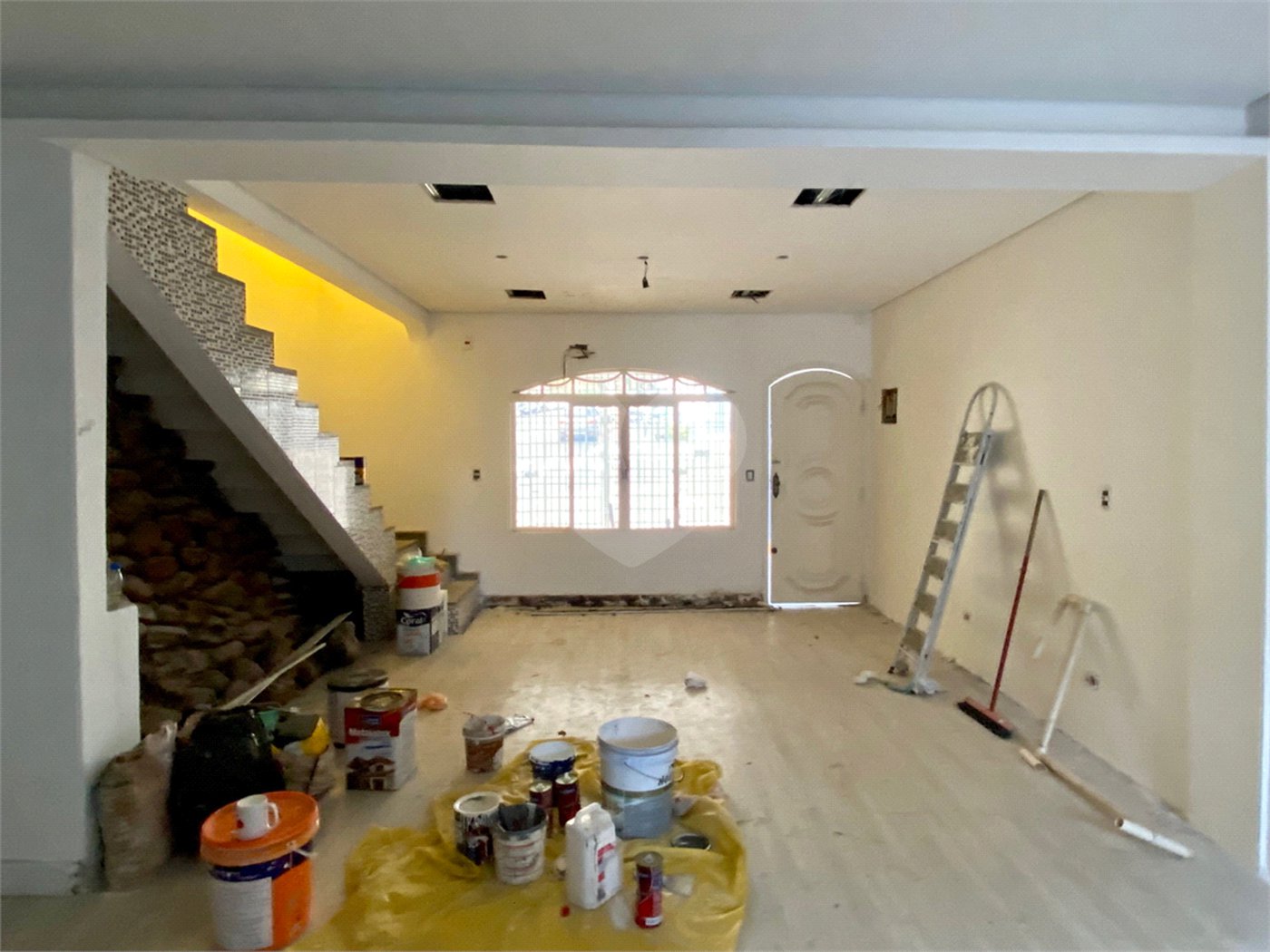 Casa à venda com 3 quartos, sendo 2 suítes, em Vila Progredior, São Paulo, SP