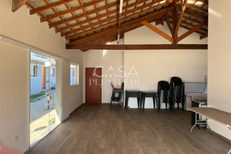 Casa de Vila à venda com 2 suítes em Chácaras do Rosário, Franco da Rocha, SP
