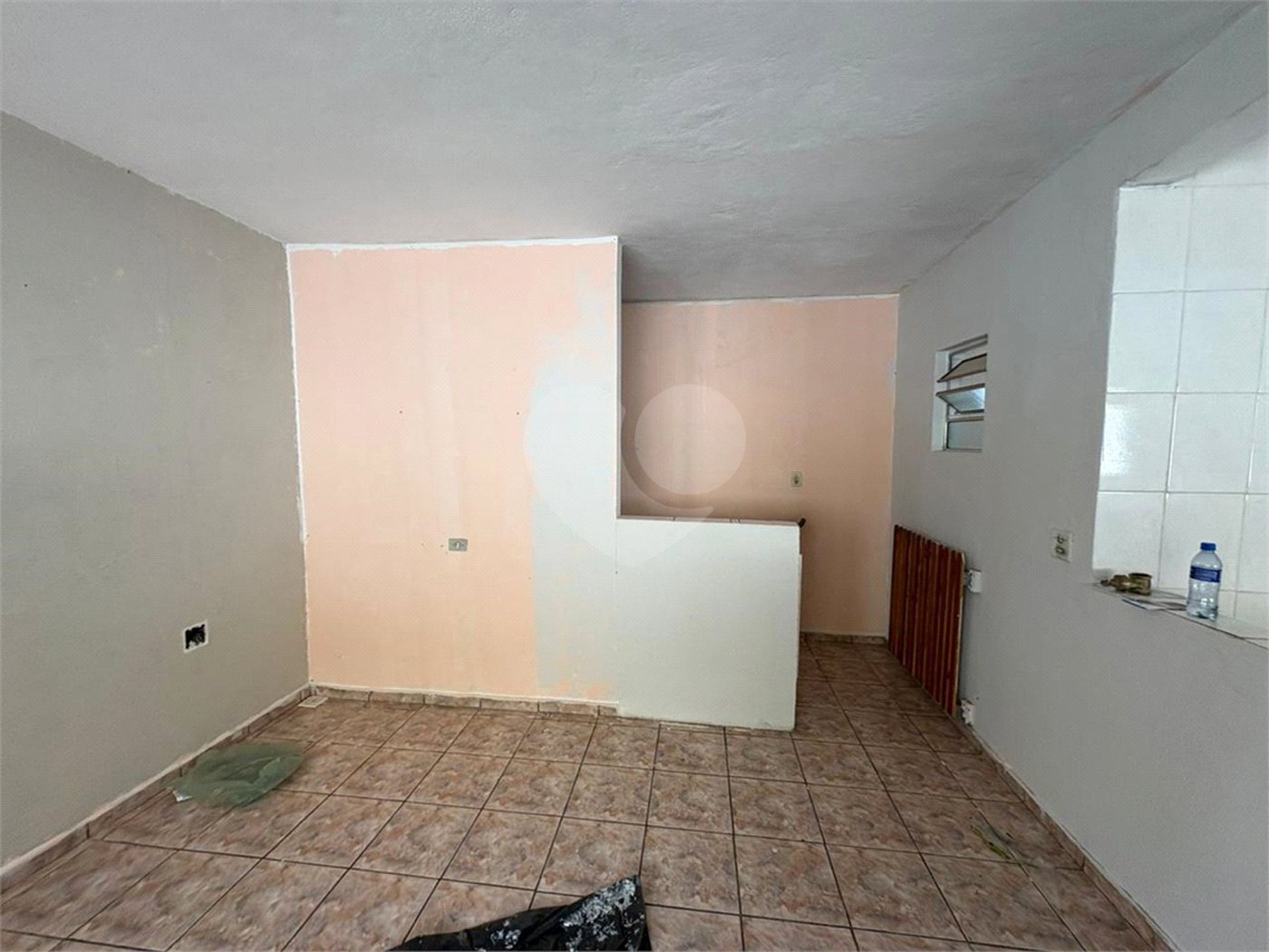 Casa à venda com 4 quartos em Jardim Casa Branca, Suzano, SP