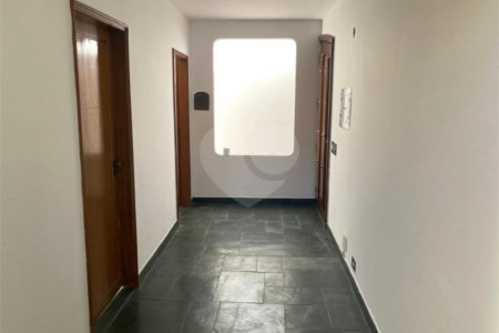 Sobrado para alugar com 4 quartos, sendo 2 suítes, em Alto da Boa Vista, São Paulo, SP