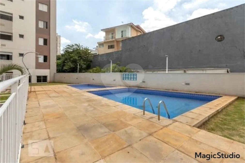 Apartamento de 2 quartos em Chácara Cruzeiro do Sul ( Cangaíba ).