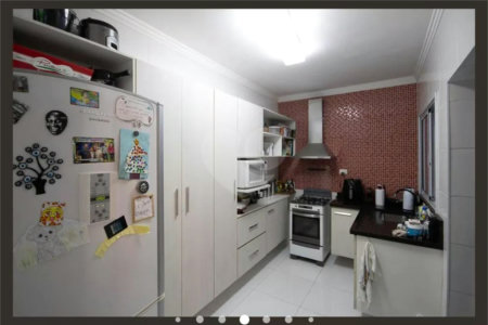 Casa à venda com 3 quartos, sendo 1 suíte, em Jardim Leonor Mendes de Barros, São Paulo, SP