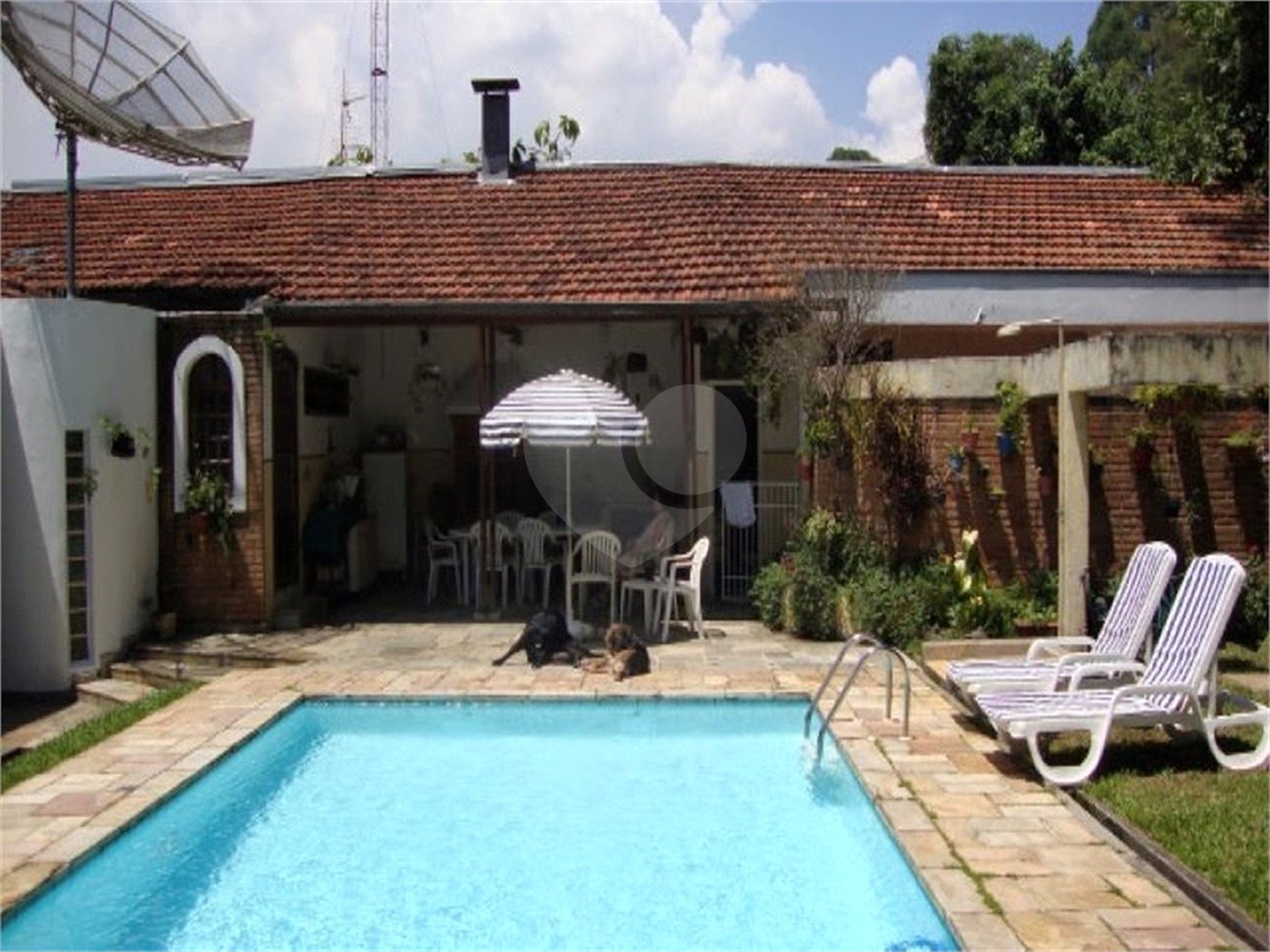 Casa Térrea à venda com 4 quartos, sendo 2 suítes,  em Vila Albertina, São Paulo, SP
