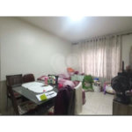 2 quartos e vaga de garagem