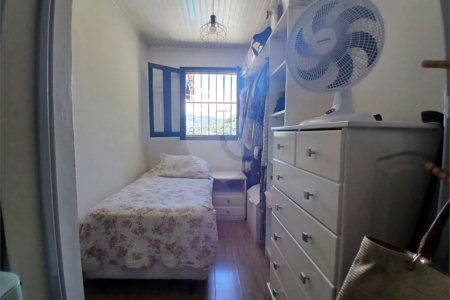 Casa à venda com 3 quartos, sendo 1 suíte,  em Recreio Maristela, Atibaia, SP
