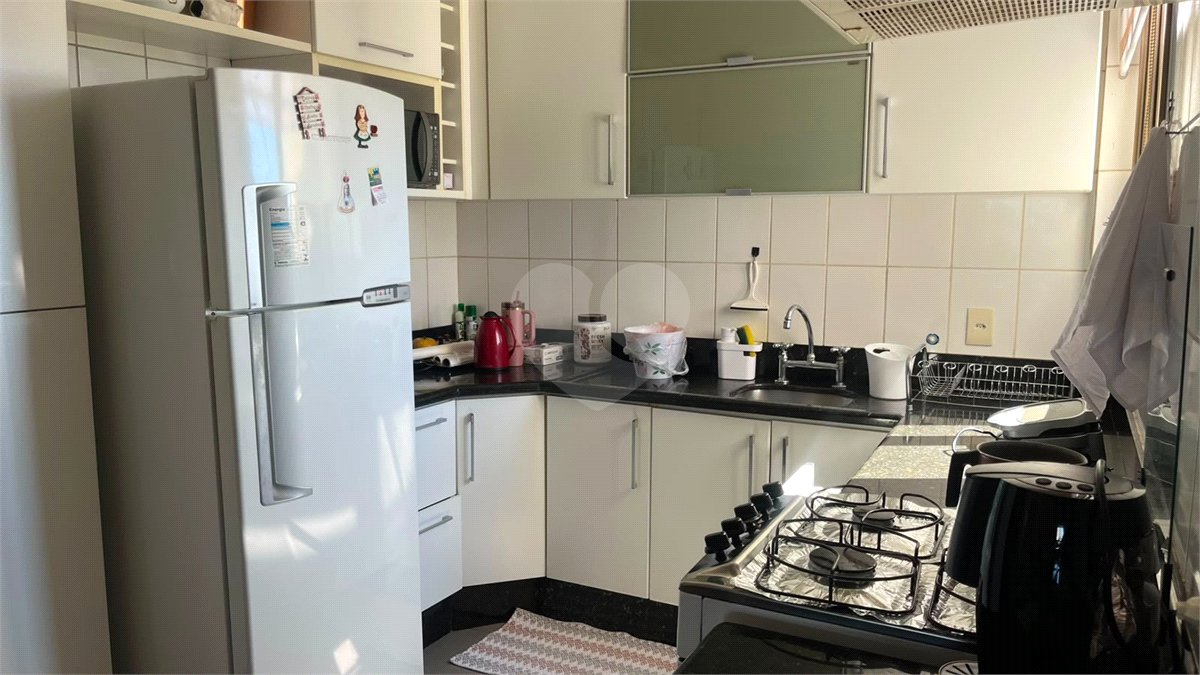 Apartamento à venda com 2 suítes em Quilombo, Cuiabá, MT