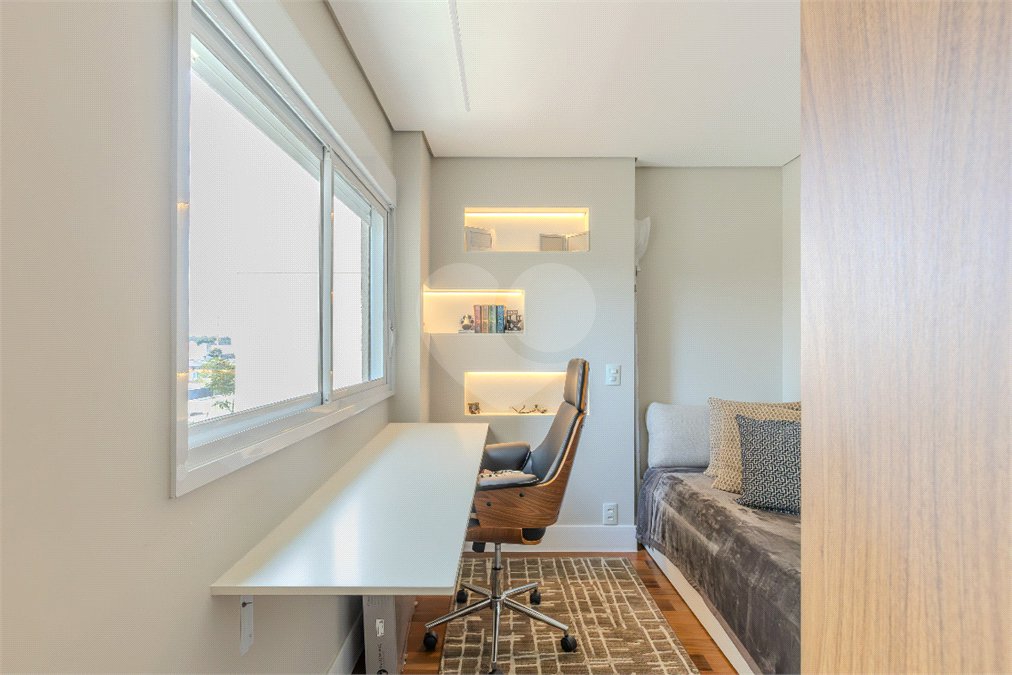 Apartamento à venda com 2 suítes em Santo Amaro, São Paulo, SP