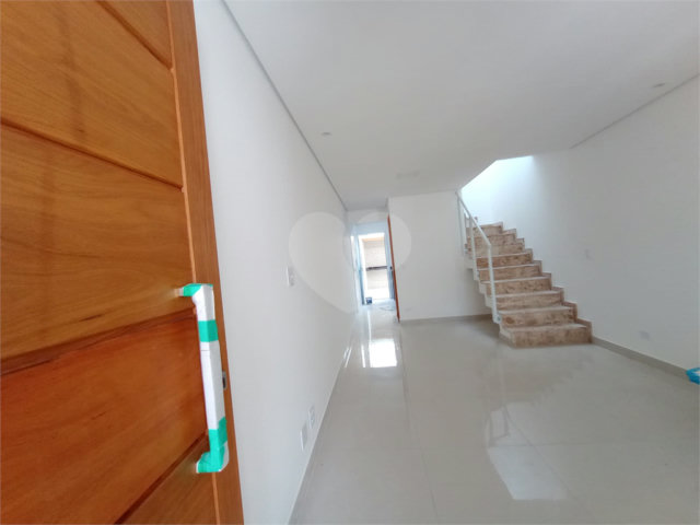 Sobrado à venda com 3 quartos, sendo 1 suíte,  em Campo Grande, São Paulo, SP