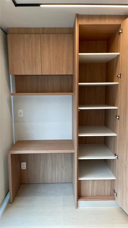 Apartamento à venda ou para alugar com 2 suítes em Pinheiros, São Paulo, SP
