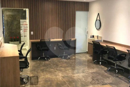 Apartamento à venda com 3 quartos, sendo 1 suíte, em Chora Menino, São Paulo, SP
