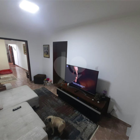 Casa à venda com 3 quartos, sendo 1 suíte,  em Vila Figueira, Suzano, SP