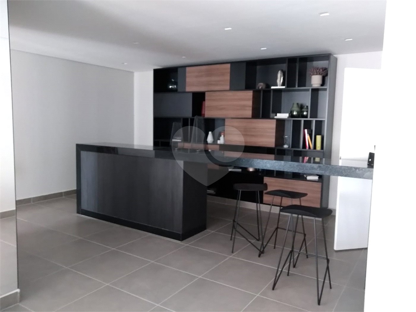 Apartamento para alugar com 2 quartos, sendo 1 suíte, em Jardim Europa, São Paulo, SP