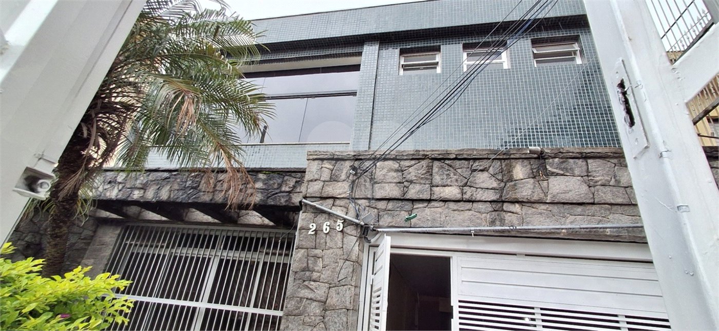Casa à venda com 4 quartos, sendo 1 suíte,  em Tatuapé, São Paulo, SP