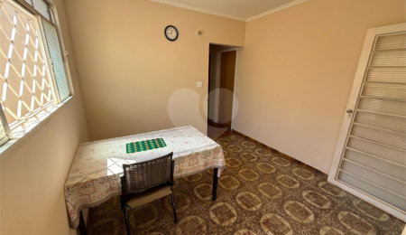 Casa à venda com 5 quartos, sendo 1 suíte,  em Independência, Ribeirão Preto, SP
