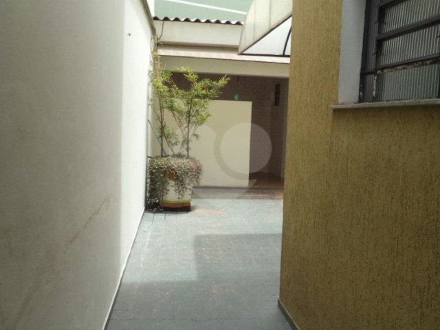 Sobrado à venda com 3 quartos, sendo 1 suíte,  em Parada Inglesa, São Paulo, SP