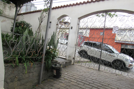 Casa Térrea à venda com 2 suítes em Vila Gustavo, São Paulo, SP