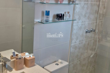 Casa à venda com 3 quartos, sendo 1 suíte, em Residencial Jardins da Catalunha, Atibaia, SP