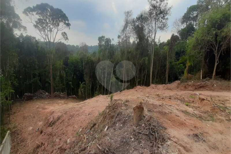 Terreno à venda no condomínio Alpes da Cantareira, Mairiporã - SP