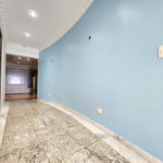 Apartamento Alto Padrão Frente Mar com 4 Dormitórios, 3 Suítes e 3 Vagas na Orla de Santos