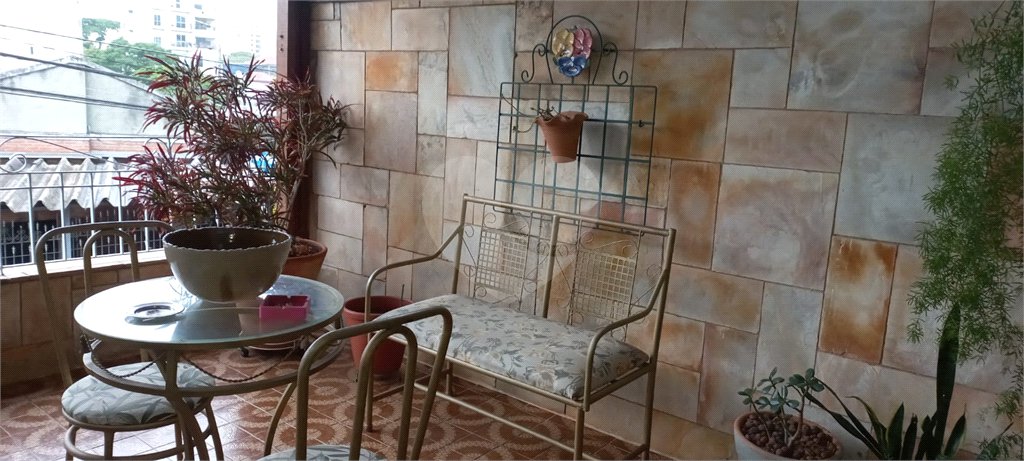Sobrado à venda com 3 quartos em Água Fria, São Paulo, SP
