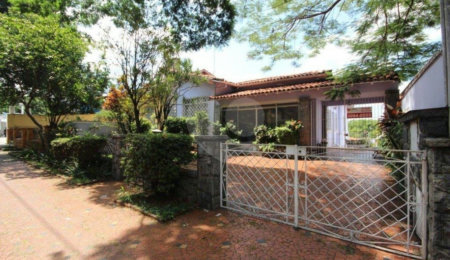 Casa à venda ou para alugar com 6 quartos em São Paulo, SP
