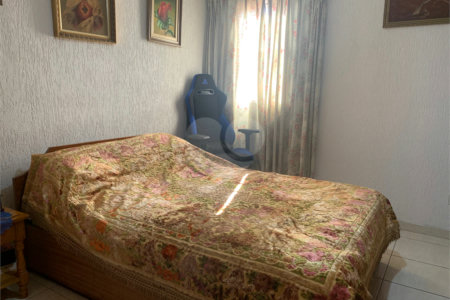 Casa Térrea à venda com 3 quartos, sendo 1 suíte, em Vila Romana, São Paulo, SP