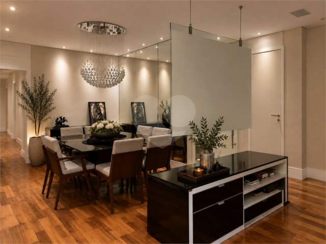 Apartamento à venda com 3 suítes em Vila Mascote, São Paulo, SP