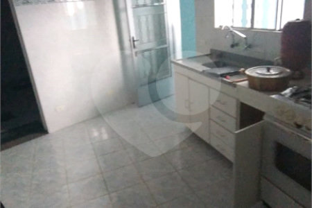 Casa à venda com 6 quartos, sendo 4 suítes, em Chora Menino, São Paulo, SP