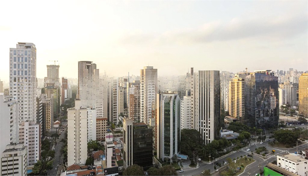 Apartamento à venda ou para alugar com 2 suítes em Itaim Bibi, São Paulo, SP