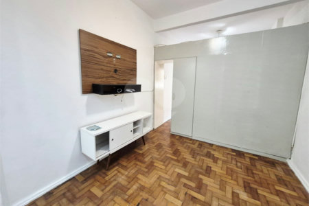 Kitnet à venda com 1 quarto em Leme, Rio de Janeiro, RJ