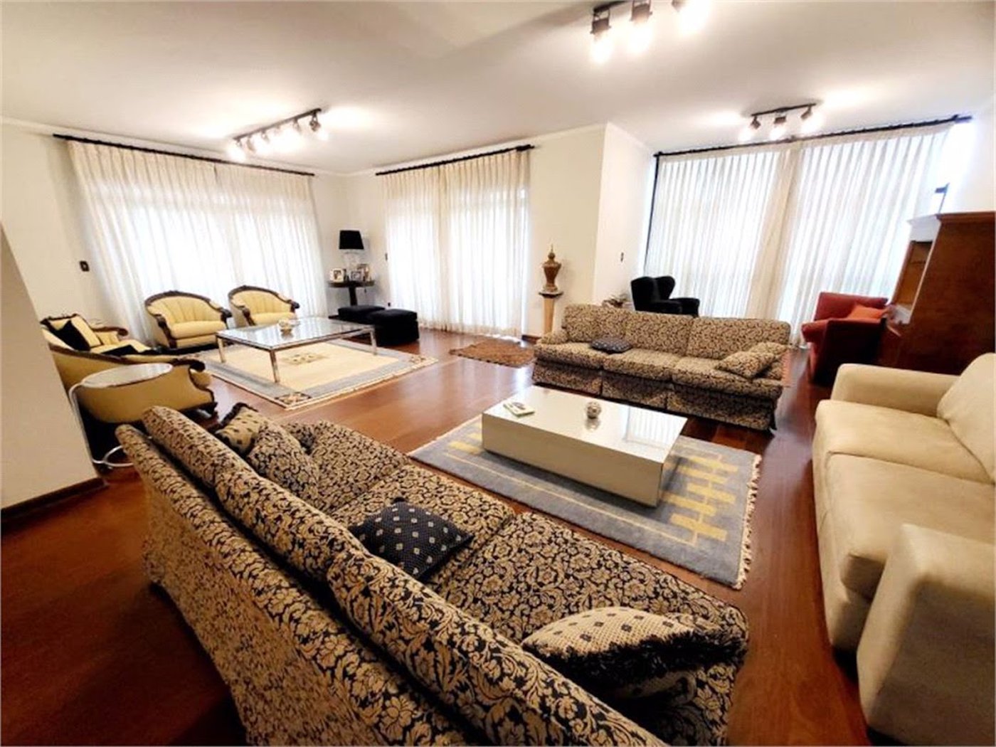 Apartamento Residencial à venda, Gonzaga, Santos - AP1919.