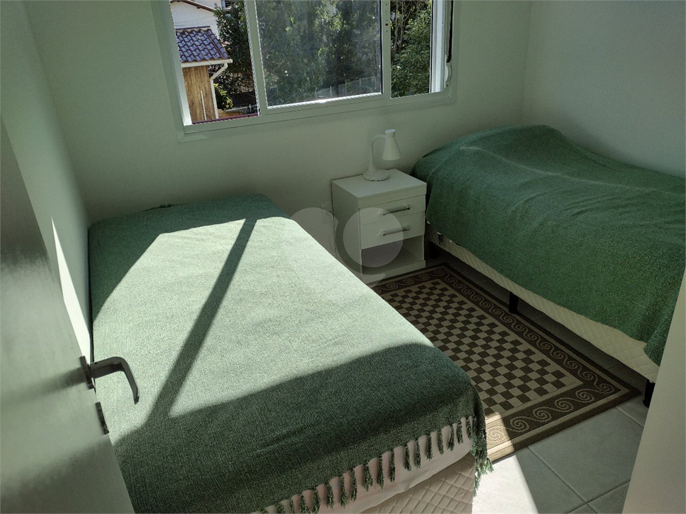 Apartamento à venda com 3 quartos, sendo 1 suíte, em Jurerê, Florianópolis, SC