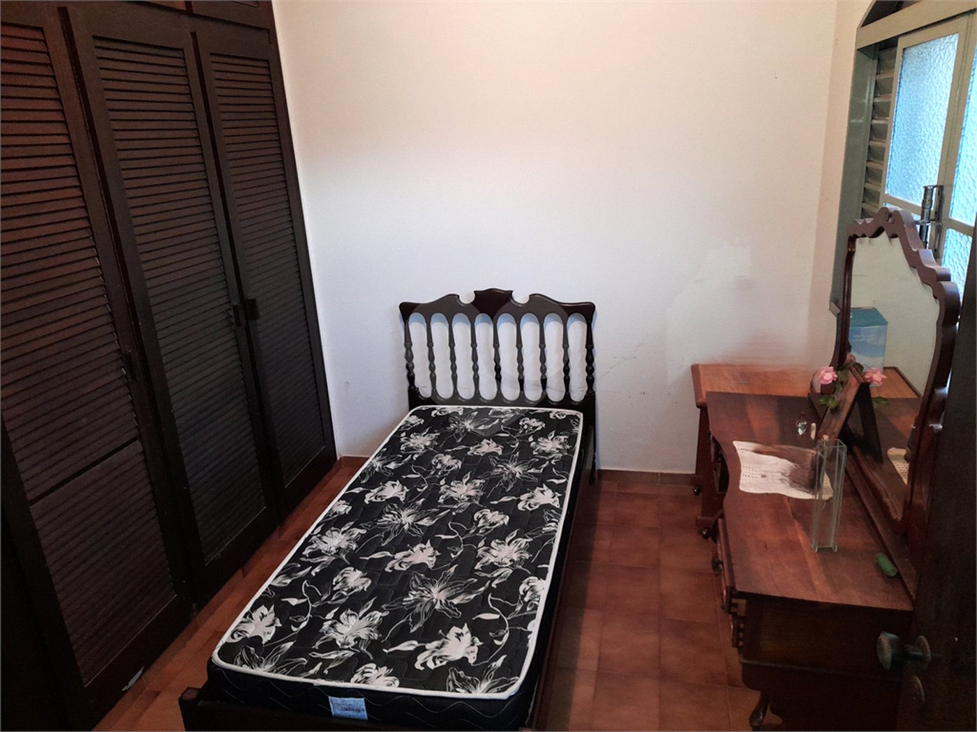 Casa à venda com 5 quartos, sendo 1 suíte,  em Jardim Anhangüera, Ribeirão Preto, SP