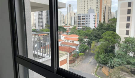 Apartamento à venda com 1 quarto em Bosque da Saúde, São Paulo, SP