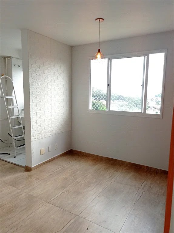 Apartamento à venda com 2 quartos em Jardim Taboão, São Paulo, SP