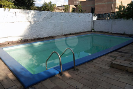 Casa à venda com 2 quartos em Vila Galvão, Guarulhos, SP