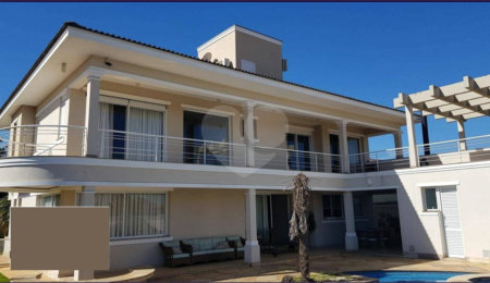 Sobrado à venda com 6 suítes em Vila Santista, Atibaia, SP