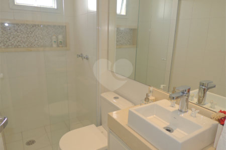 Apartamento para alugar com 2 quartos, sendo 1 suíte, em Chácara Santo Antônio, São Paulo, SP