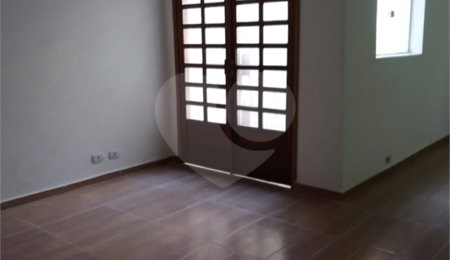 Casa à venda com 3 quartos em Santana, São Paulo, SP
