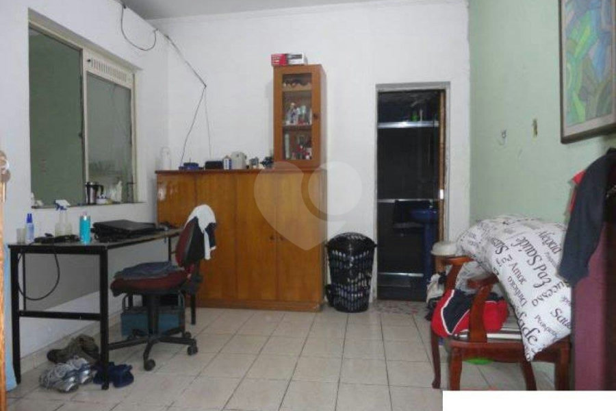 Casa de Vila à venda com 6 quartos em Jardim Peri, São Paulo, SP